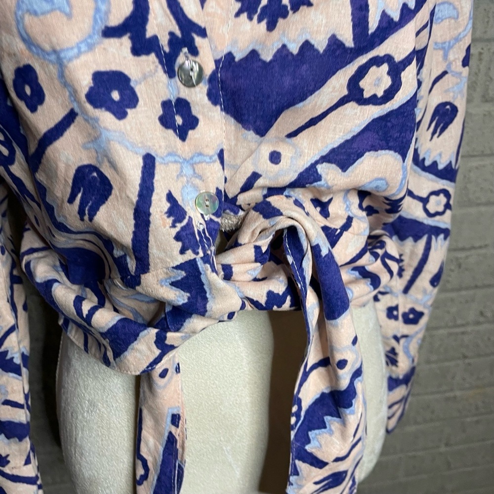 Christian Siriano Blue and Pink Patterned Top - Picture 2 of 6